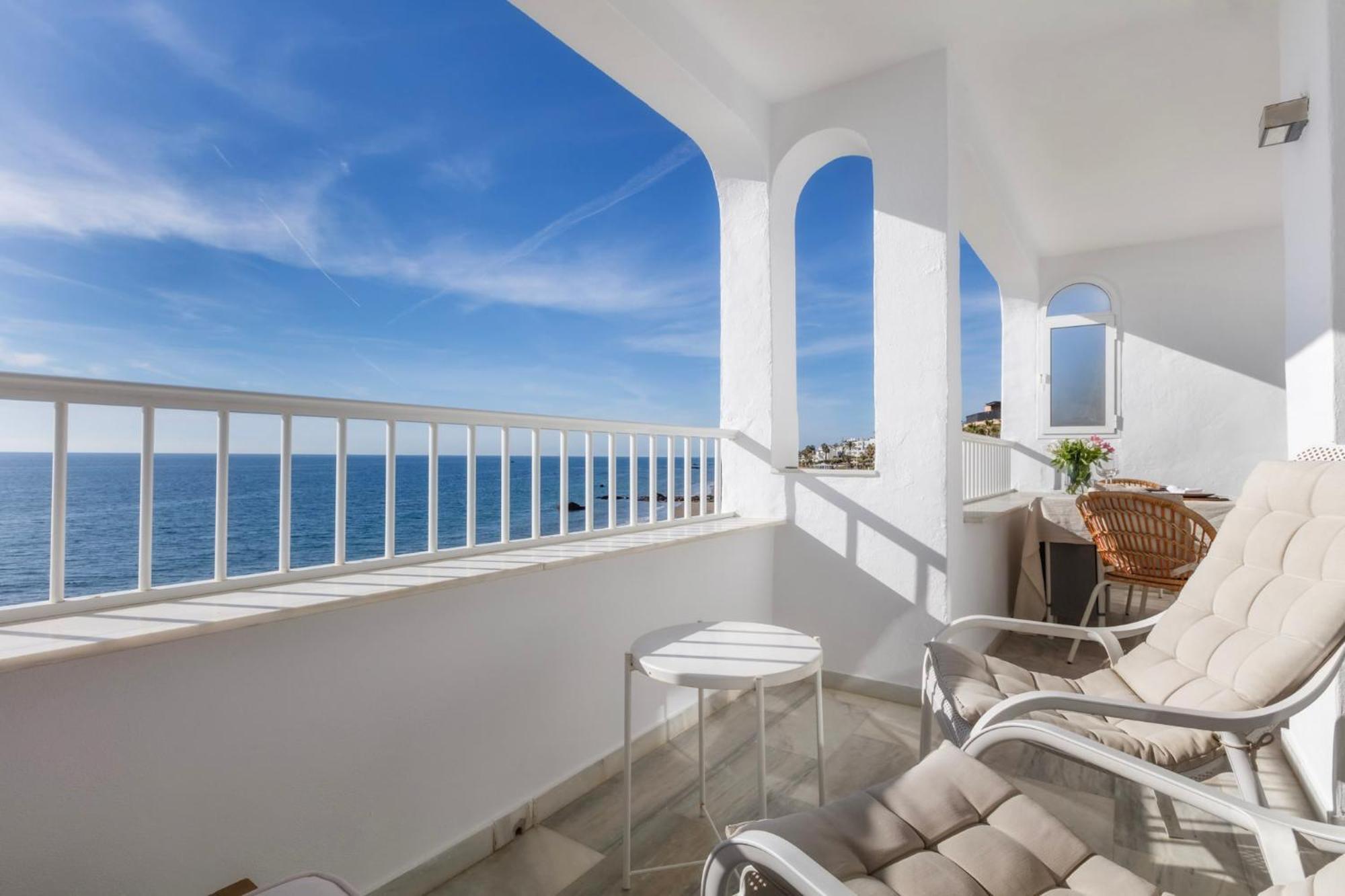 Oceanfront Mijas Leilighet Eksteriør bilde